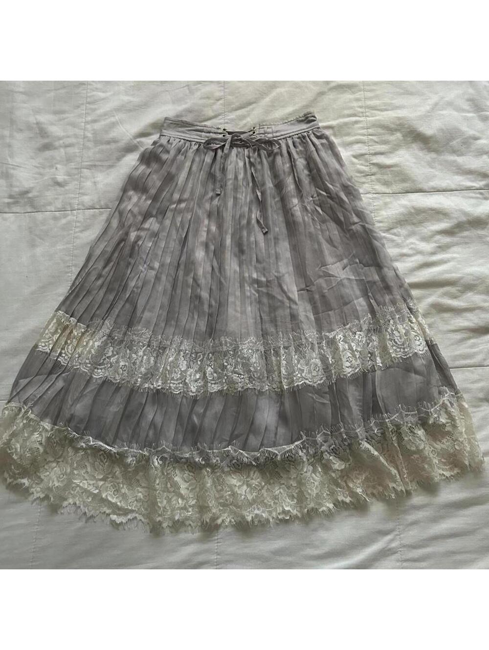 Axes Femme grey skirt with lace up detail and white lace trim